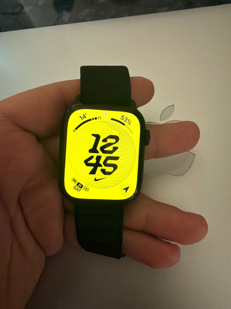Apple Watch Series 7 (GPS) - Black, As Good As New
