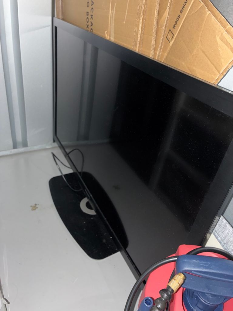 Philips LCD TV – Black, Good Condition
