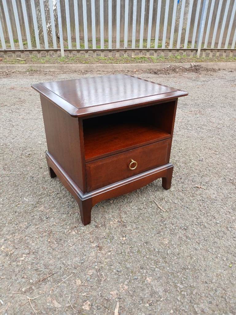 Mahogany Stag Minstrel Bedside Cabinet 