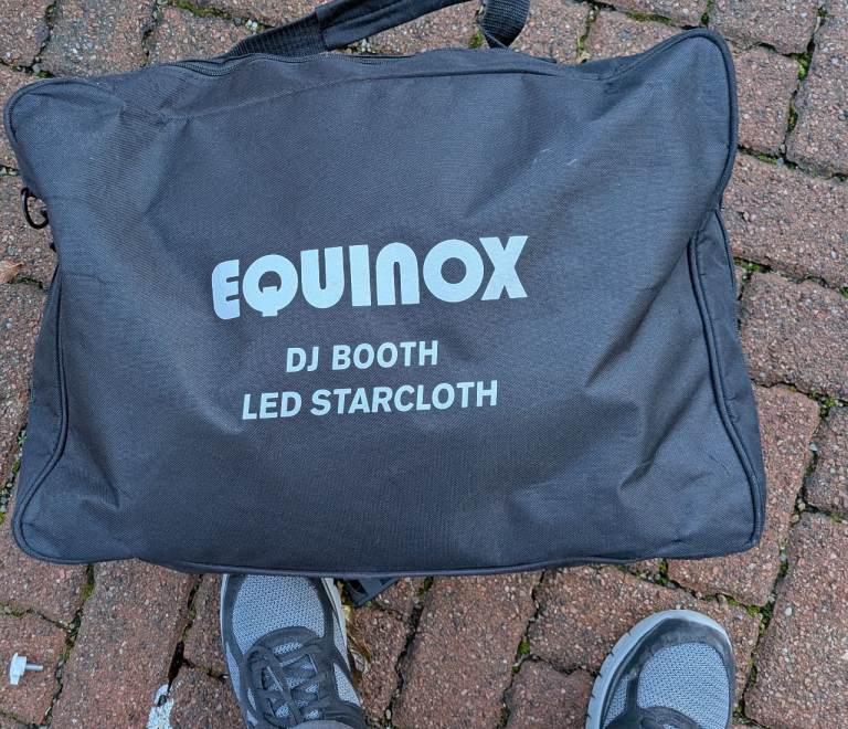 EQUINOX MK 2 DJ BOOTH WITH LOTS OF ADD ONS IN VGC 