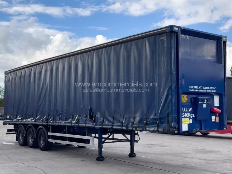 DON-BUR 4200MM PILLARLESS CURTAINSIDE TRI AXLE TRAILER