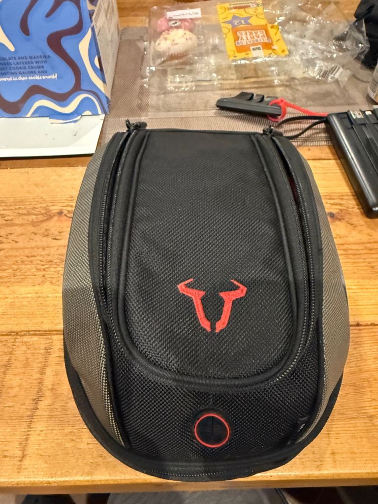 Motorbike tank bag