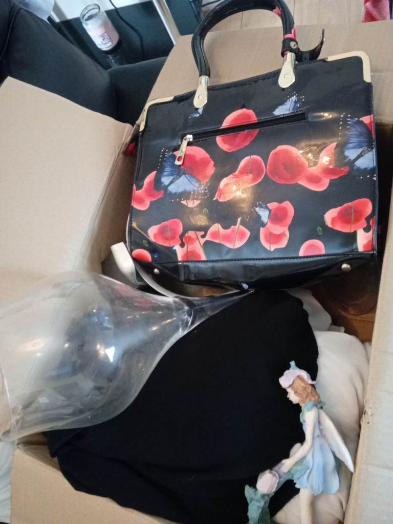 Massive joblot of contents for car boot/resale 