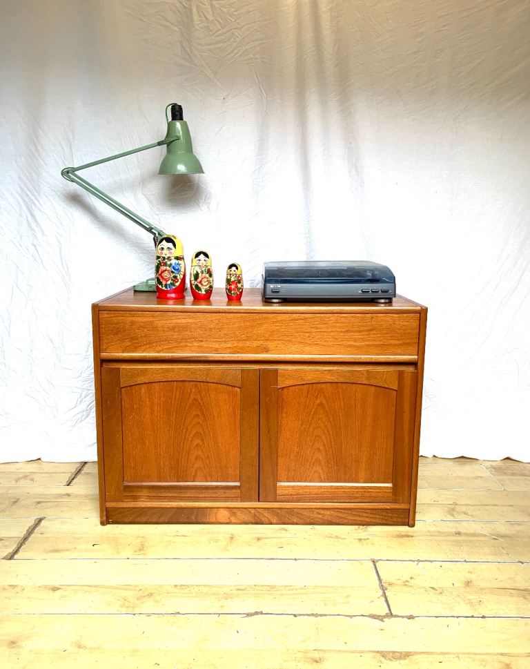 Vintage teak mid century record vinyl storage cabinet unit sideboard 