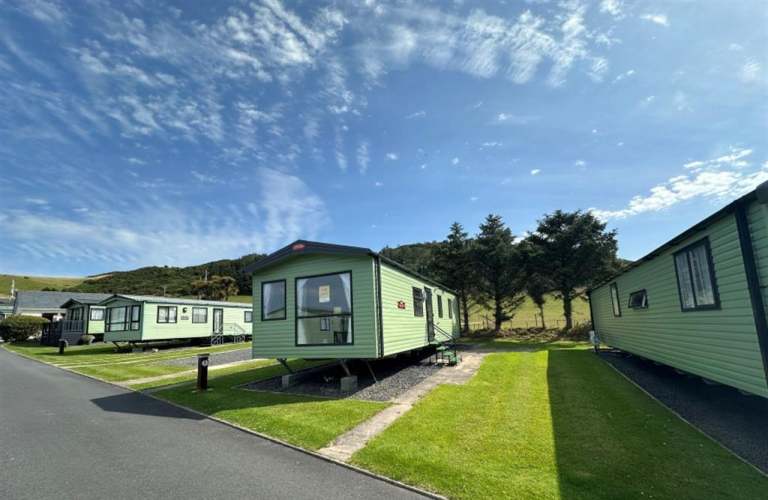 Carnaby Bayview - New 2025 | 18-Year Licence