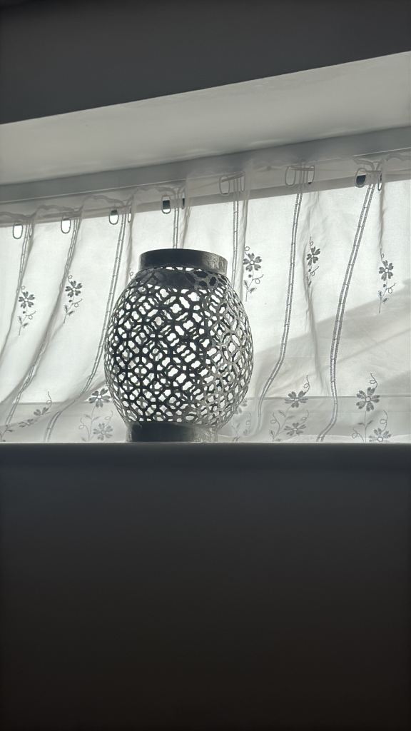 Decorative Metal Lantern Lamp – Silver, Good Condition