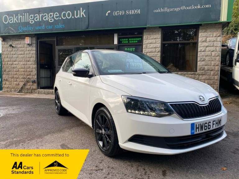 Skoda Fabia COLOUR EDITION MPI 1.0cc ONE OWNER. FULL SERVICE HISTORY. Low Tax.