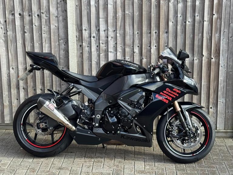 KAWASAKI NINJA ZX10R 2009 (09) SUPER SPORT + 11,700 MILES + YOSHIMURA