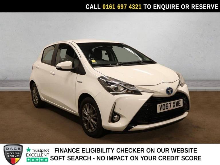 2017 Toyota Yaris 1.5 VVT-h Icon Tech Hatchback 5dr Petrol Hybrid E-CVT Euro 6 (s/s) (100 ps) Hat...