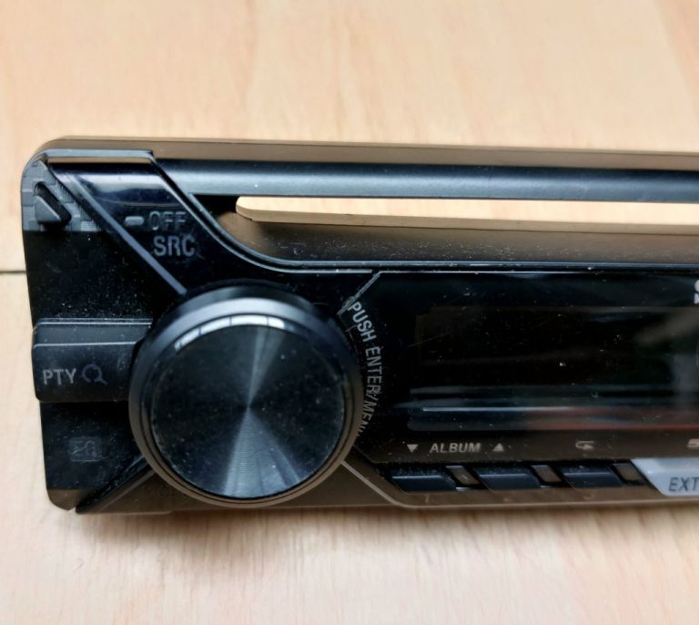 car cd radio Sony CDX-G1200U front panel only 