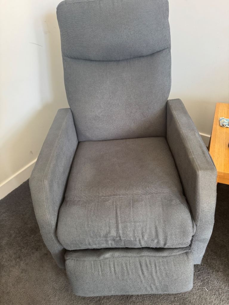 Recliner 