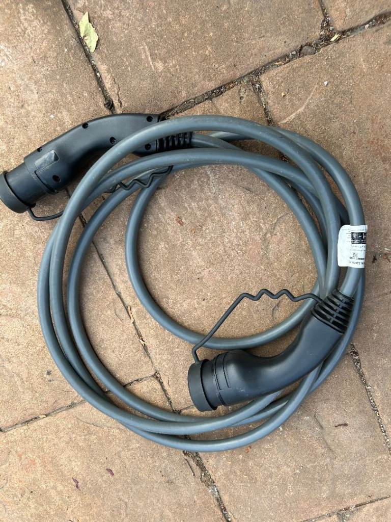 Genuine BMW / MINI Type 2 to Type 2 EV Charging Cable (22kW, 6m)