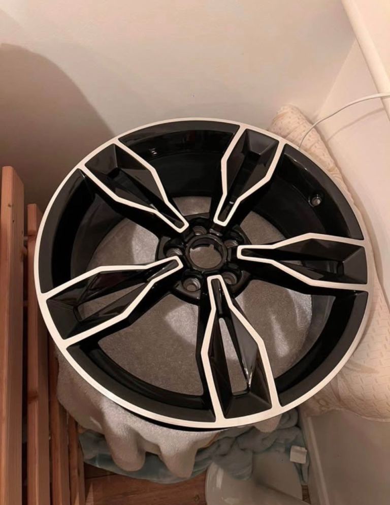 Audi S1 alloy wheels