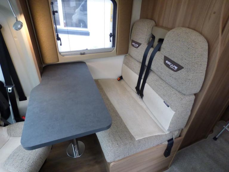 Swift Escape Compact C404 Motorhome DIESEL MANUAL 2021/71