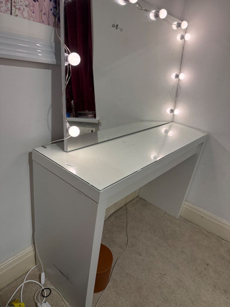 IKEA malm desk 