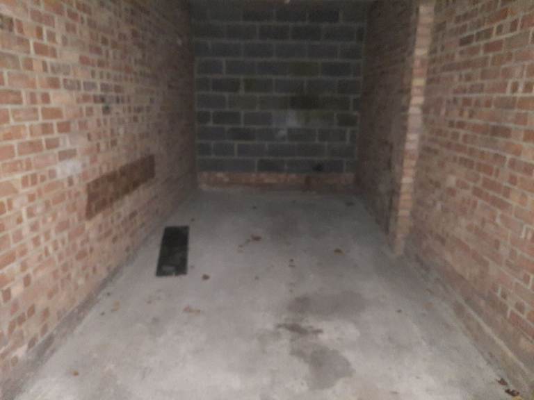 Garage Bracknell for Rent 26pw