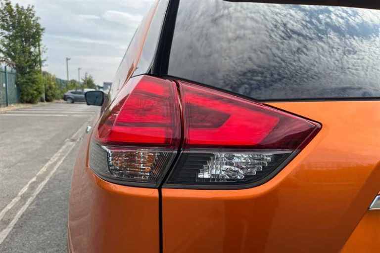 2020 Nissan X-Trail 1.7 dCi N-Connecta 5dr ESTATE DIESEL Manual