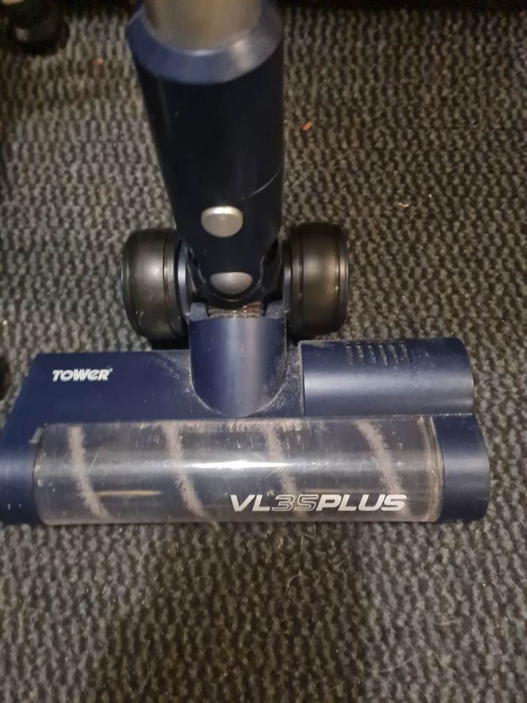 Powerful stick vacuum cleaner 
