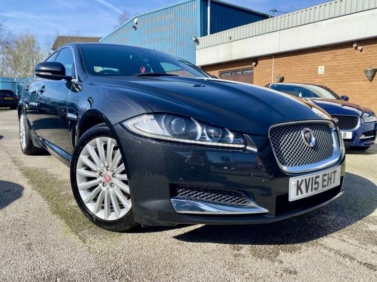 2015 Jaguar XF 2.2 D LUXURY 4DR Automatic Saloon Diesel Automatic