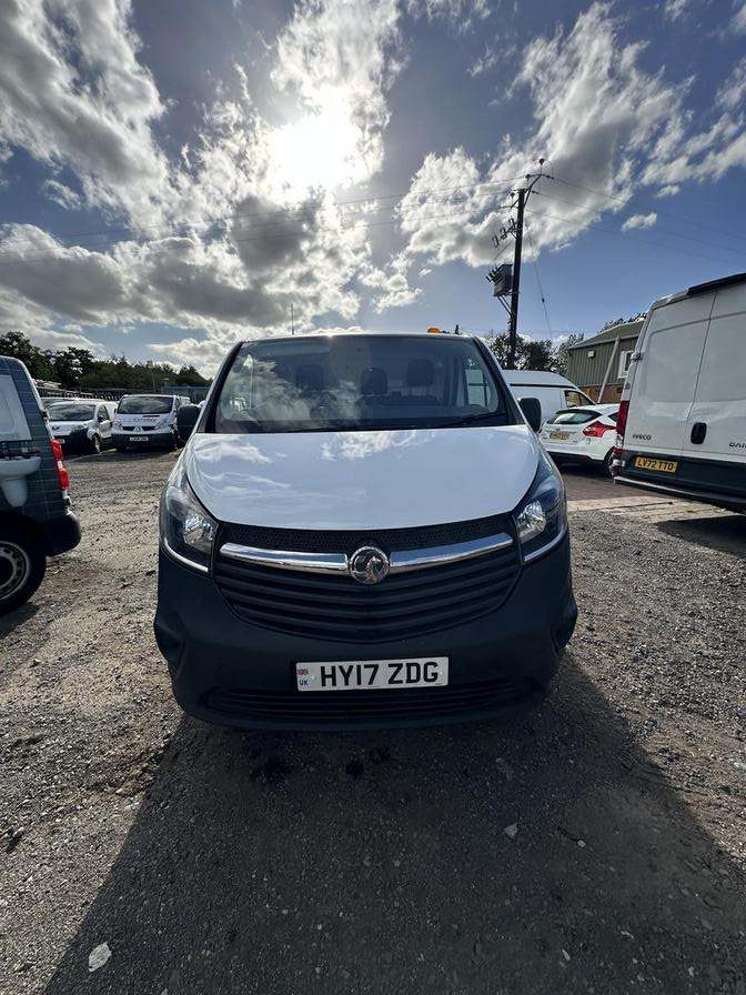 Vauxhall Vivaro Vivaro  2900 CDTI (white) 2017