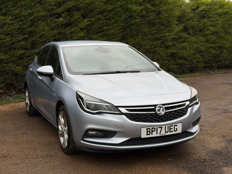 2017 Vauxhall Astra 1.4i SRi Euro 6 5dr HATCHBACK Petrol Manual
