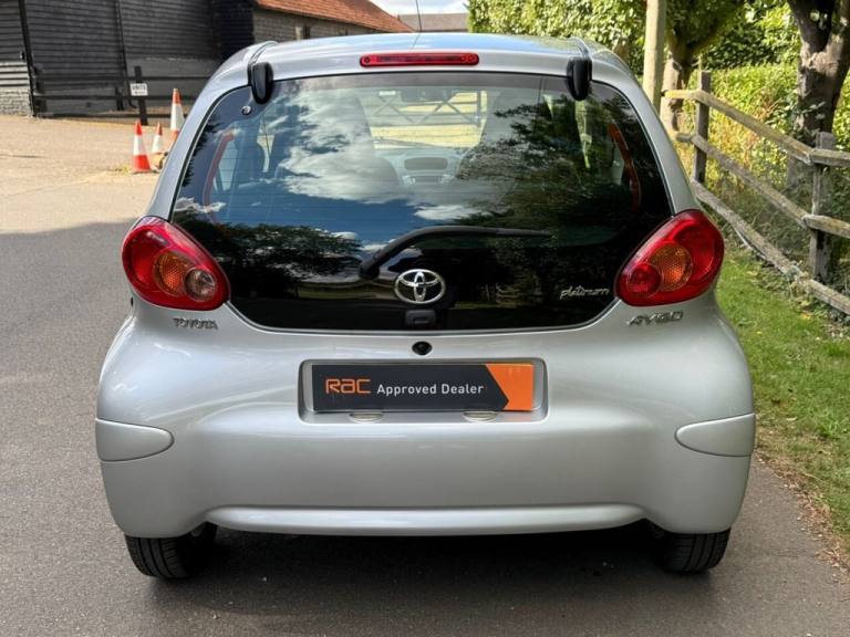2008 Toyota AYGO 1.0 VVT-i Platinum Hatchback 3dr Petrol MultiMode Euro 4 (AC) (67 bhp) Hatchback...