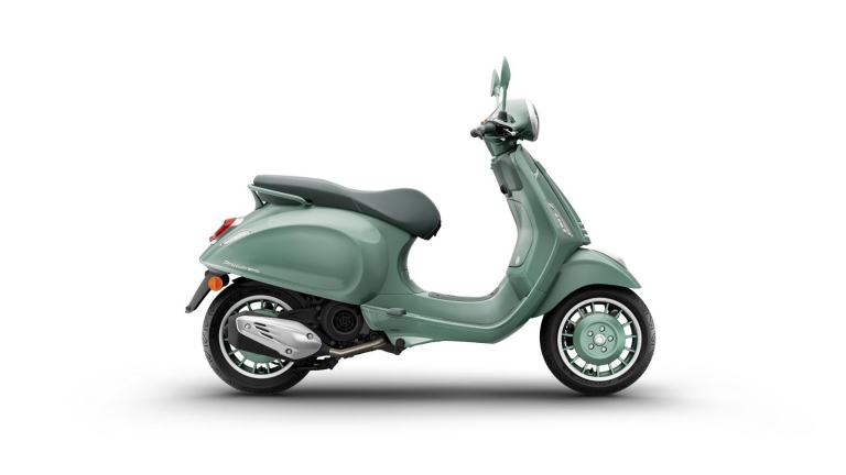 Vespa Primavera 125 80th