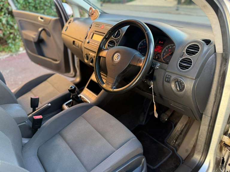 Volkswagen, GOLF PLUS, Hatchback, 2005, Manual, 1598 (cc), 5 doors