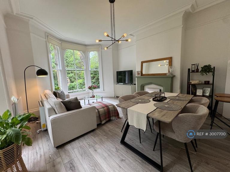 1 bedroom flat in Ranmoor Road, Sheffield, S10 (1 bed) (#3007700)