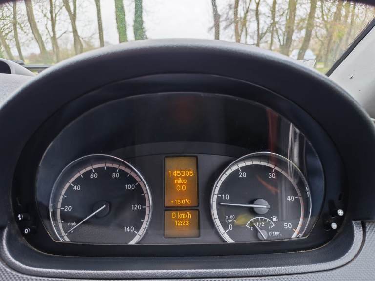 Mercedes-Benz, VITO, 9 seater van, 2012, Manual, 2143 (cc), 5 doors