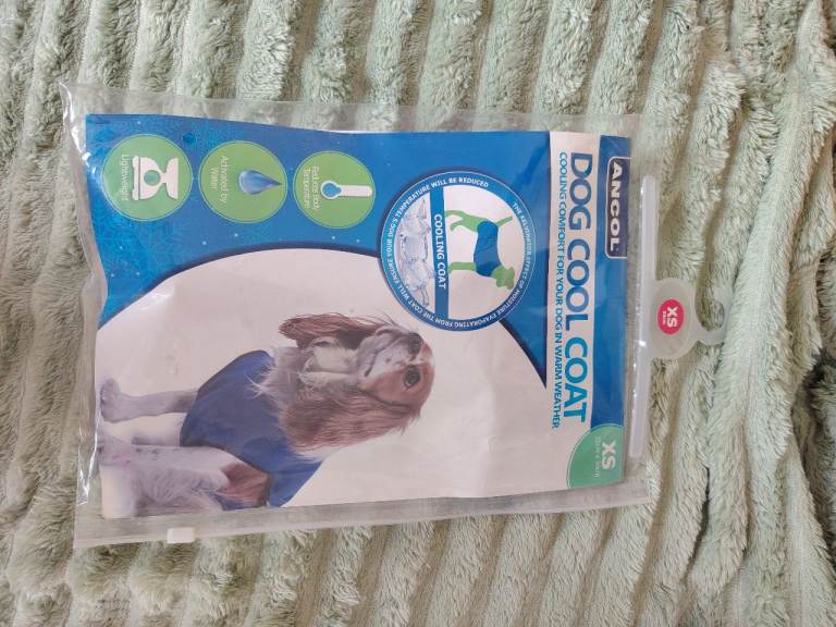 Xtra small cooling coat