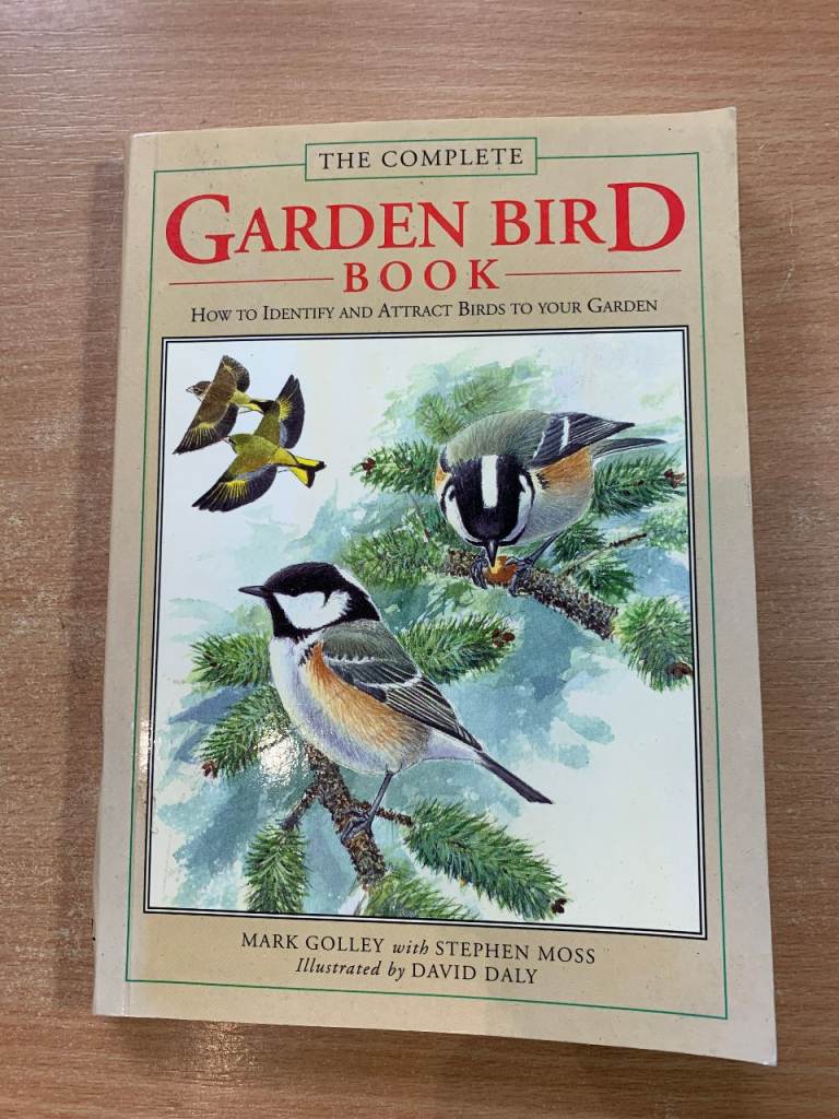 1996 "The Complete Garden Bird Book" Illustrated Paperback Book