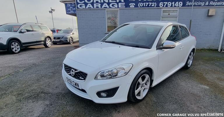 VOLVO C30 2.0 R DESIGN 3dr OV61CWM 2012 72,000 miles petrol white Car  