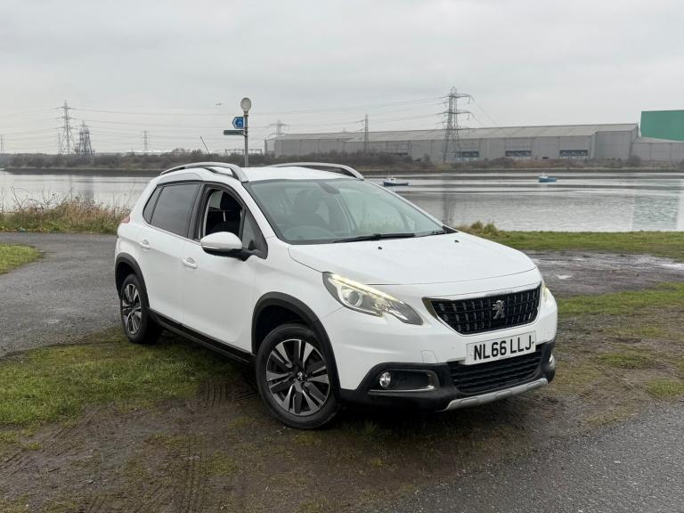 PEUGEOT 2008 1.2 PureTech Allure 2016