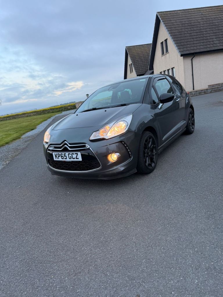 DS, DS 3, Hatchback, 2015, Manual, 1560 (cc), 3 doors