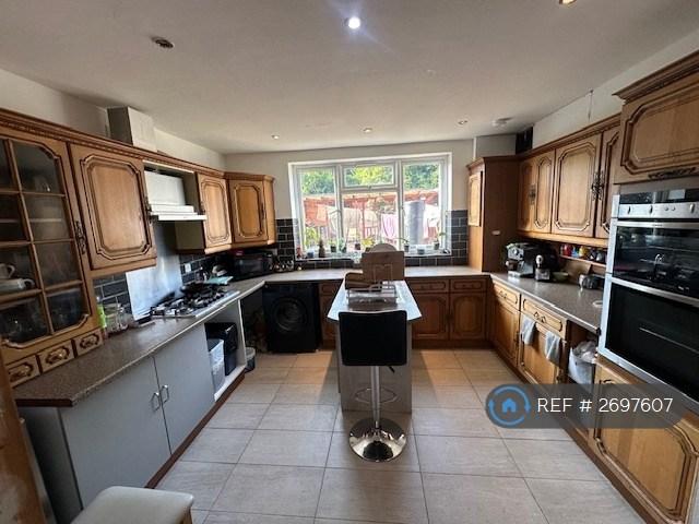 4 bedroom house in Halsway, Hayes, UB3 (4 bed) (#2697607)