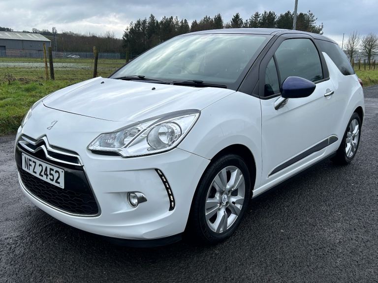 Citroen, DS3, Hatchback, 2013, Manual, 1560 (cc), 3 doors