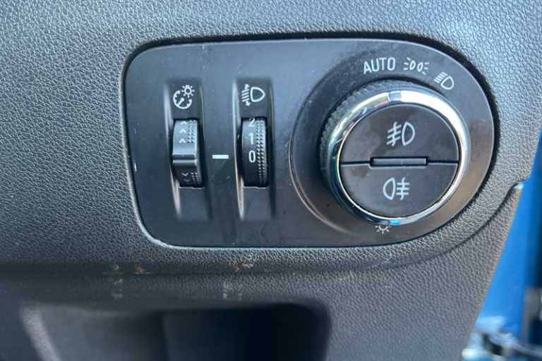 2020 Vauxhall Crossland X 1.2 Elite Nav SUV 5dr Petrol Manual Euro 6 (s/s) (83 ps) SUV Petrol Manual