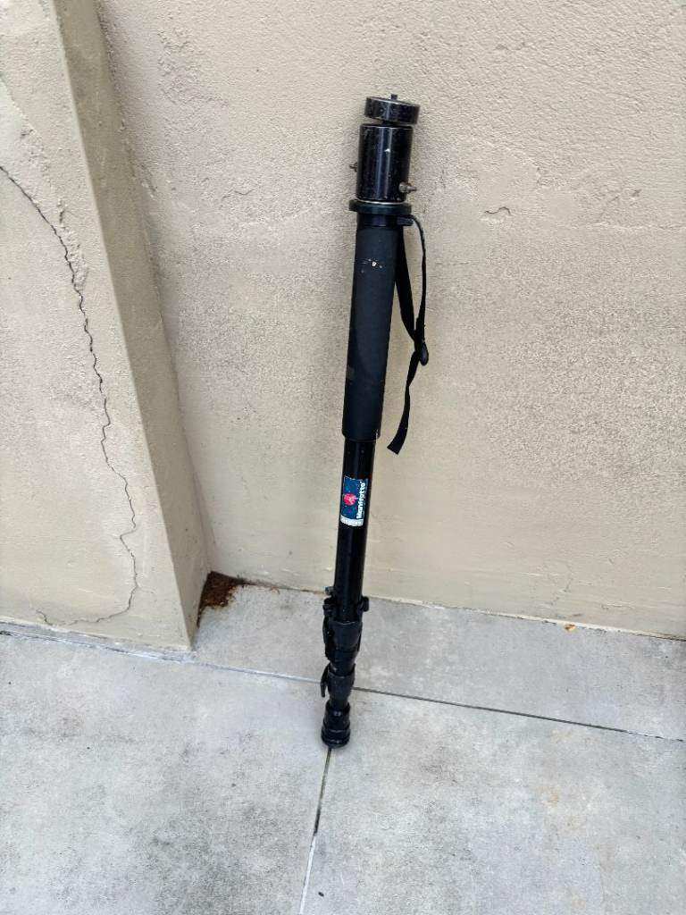 Manfrotto 680B Monopod
