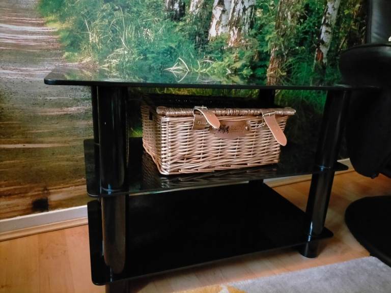 Black Glass TV Stand with Two Shelves – Good Condition