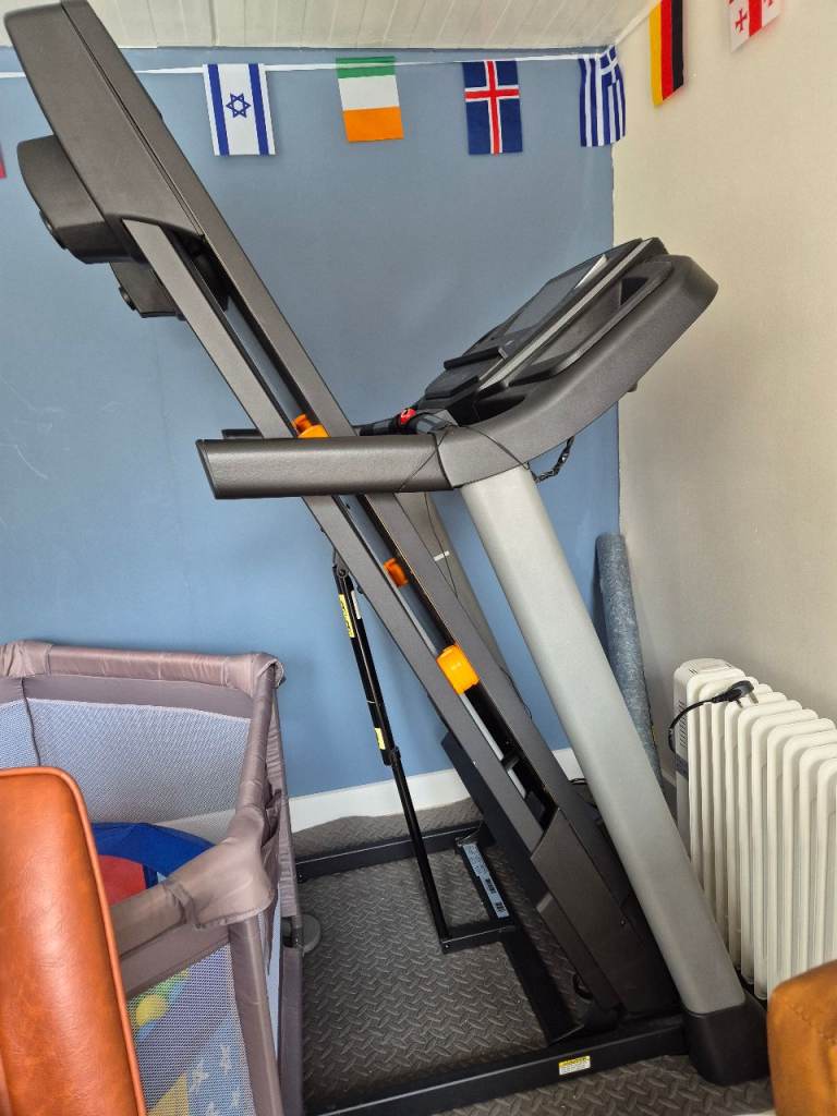 Nordictrack Unisex's T 6.5 Si Treadmill, Black, One Size + rubber mat