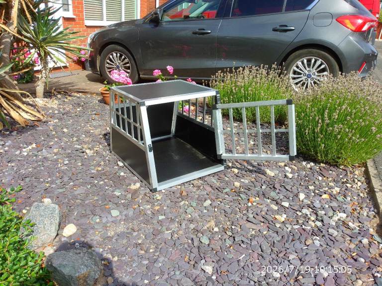Dog Crate, Aluminium for home or car