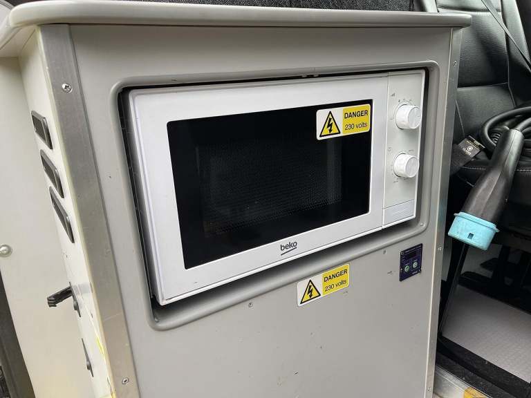 2021 Renault Master ZE 56KW FWD 3T1 L2 H2 ED MESS CREW CAB Unlisted Electric PANEL VAN Electric M...