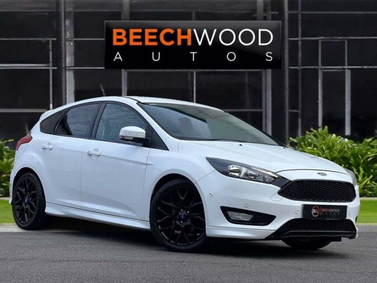 2015 Ford Focus 1.6 TDCi Zetec S Hatchback 5dr Diesel Manual Euro 5 (s/s) (115 ps) Hatchback Dies...