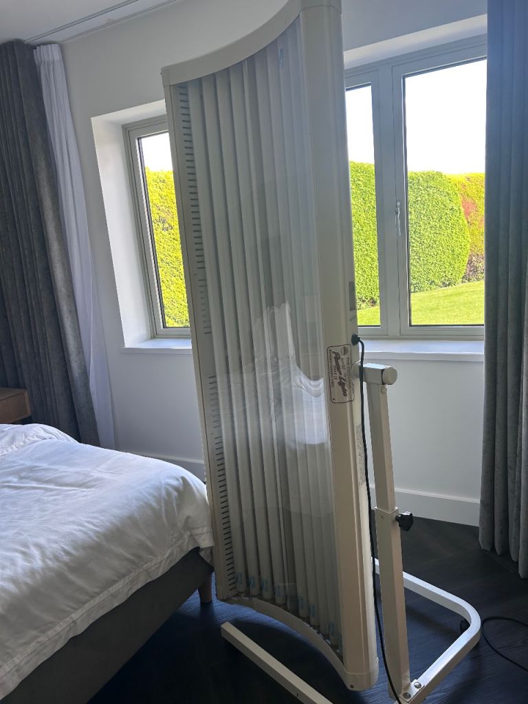 Philips canopy sunbed