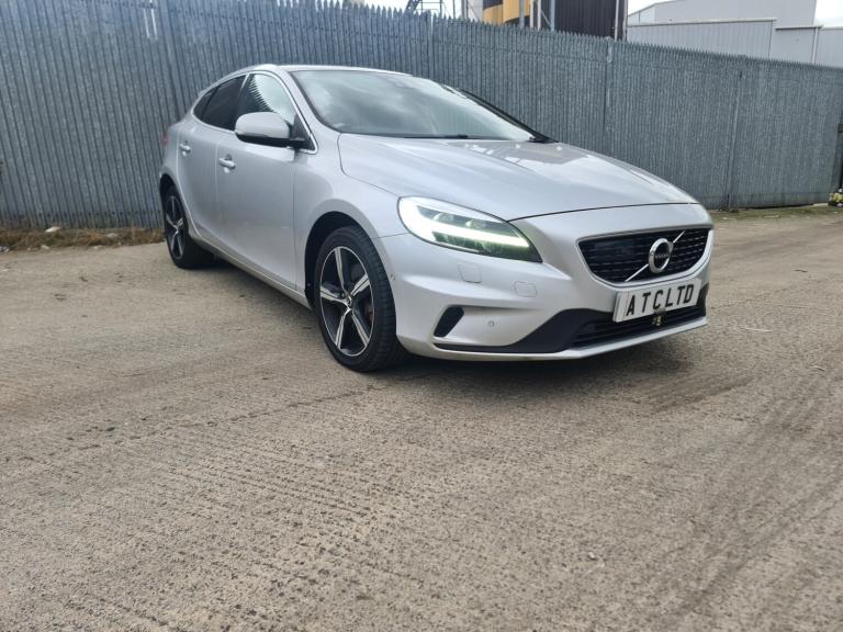 2018 Volvo V40 D4 [190] R DESIGN 5dr HATCHBACK Diesel Manual