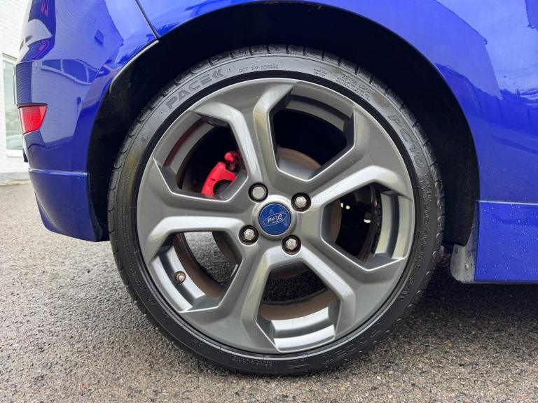 2015 Ford Fiesta 1.6 EcoBoost ST-3 3dr HATCHBACK PETROL Manual