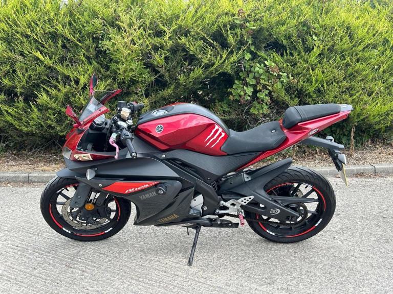 2018 18 YAMAHA R 125 Abs Super Sports Cvt Euro 4 R125 12080 MILES
