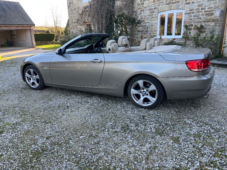 BMW 320i SE