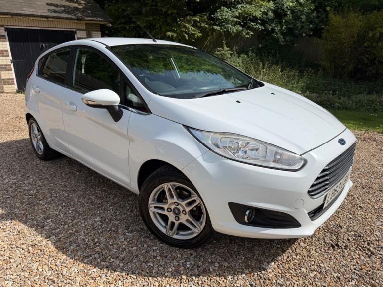 2013 Ford Fiesta 1.25 Zetec Hatchback 5dr Petrol Manual Euro 5 (82 ps) Hatchback Petrol Manual